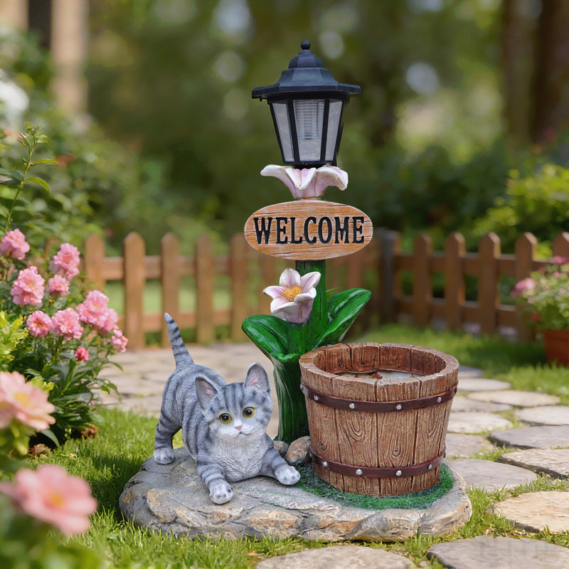 Décoration de jardin jardinière chat allongé