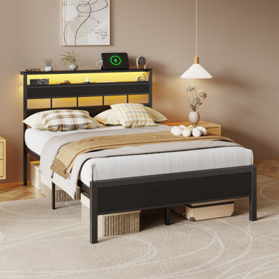 Base de lit plateforme de jeu entièrement en métal avec lumières DEL, tête de rangement et multiprise pour station de charge, sans bruit, aucun sommier nécessaire pour les adolescents