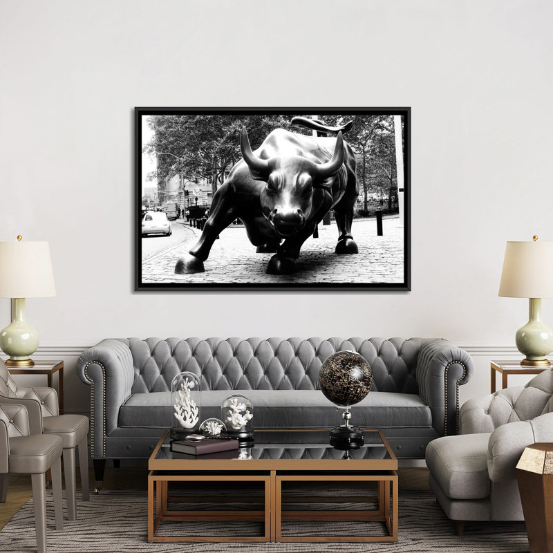 Wall Street Bull noir et blanc - photographie, Toile encadrée noire, Pas de tapis, H 40 po x l 60 po x P 1,5 po