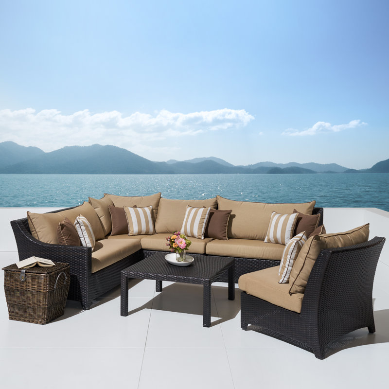 Ensemble de conversation modulaire en rotin de six articles avec housses de coussin Sunbrella, Toile Sunbrella® beige chiné