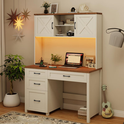 Farmhouse 67" H Executive Desk With Hutch And LED Light