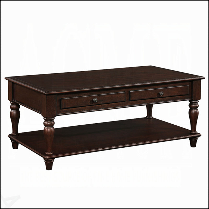 Table basse avec rangement à finition noyer Farrel, parfaite pour les décors modernes et traditionnels.