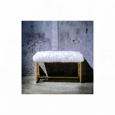 Banc en fausse fourrure