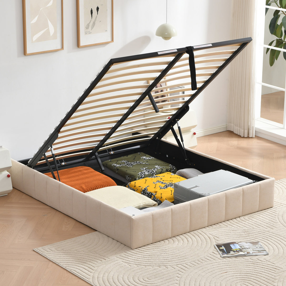 Juanetta Hydraulic Lift Up Storage Upholstered Platform Bed -KING