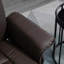 Avec fonction inclinable et repose-pieds avec base enveloppée, fauteuil inclinable pivotant en cuir avec repose-pieds et bureau personnel