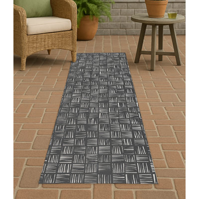 Lash Locked Non-Slip Outdoor Rug
