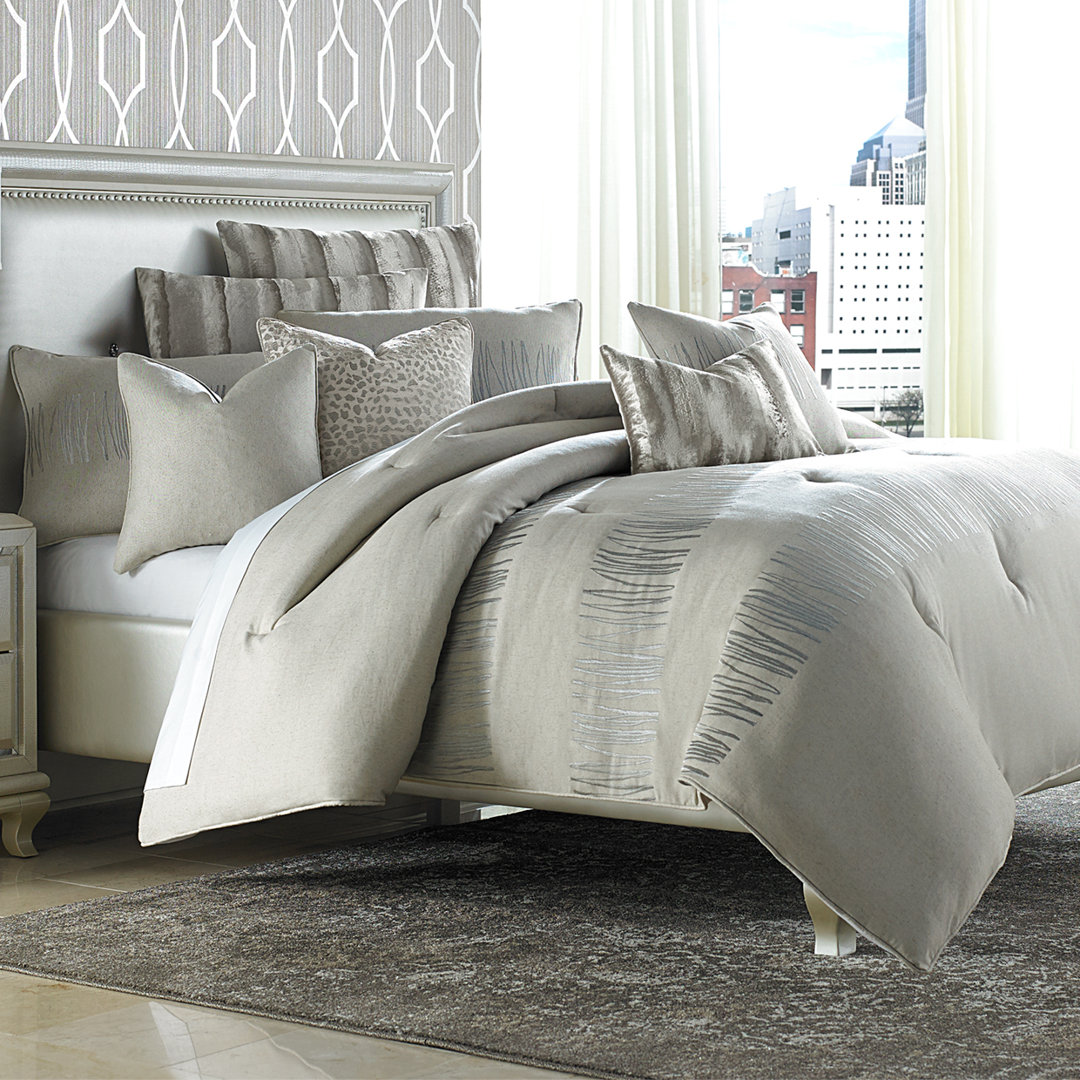 Captiva Comforter Set - Neutral Michael Amini 