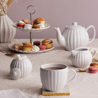 Entertaining Set Of 5