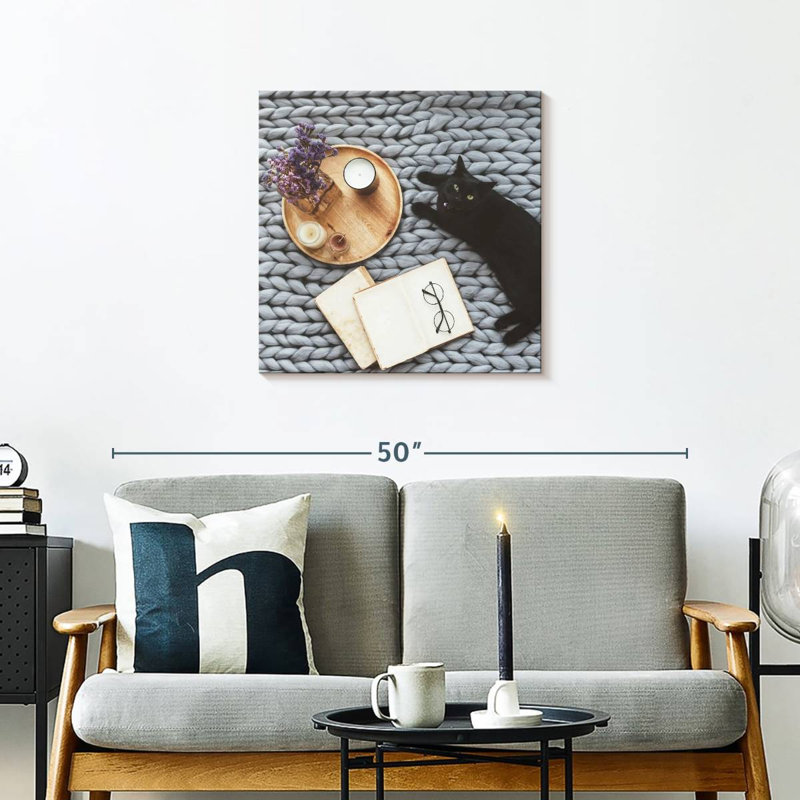 Brampt Modern Cat, 24" H x 24" W