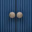 Armoire avec décoration de lignes verticales et rangement pratique à motif de buffet élégant-1763111514