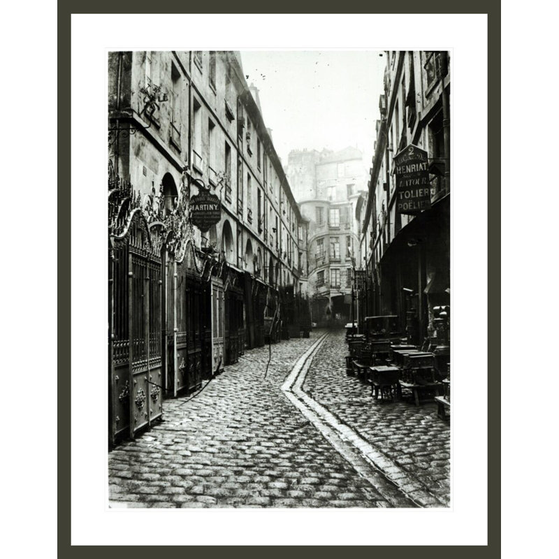 «Passage du Dragon Paris» par Charles Marville, impression giclée sur cadre, H 41,5 po x l 32,92 po