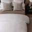 Coussins décoratifs en chenille 20 x 20 pouces-122566108-119686971