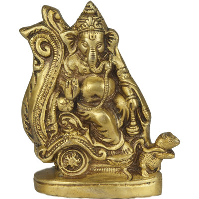 Lord Ganesha sur un char tiré par un rat