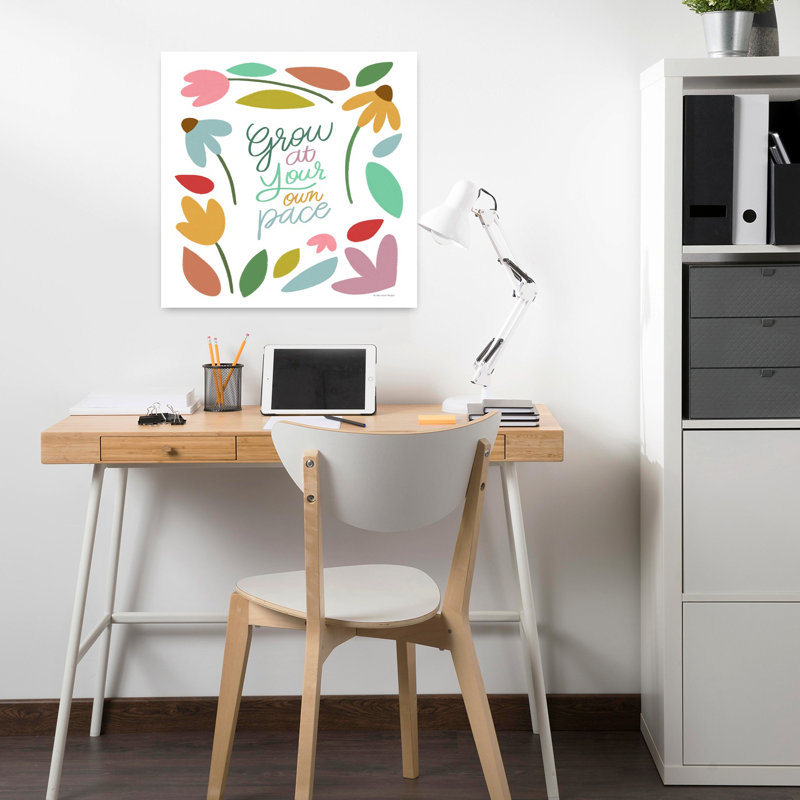 «Grow At Your Propre Pace», art floral contemporain abstrait, H 18 po x l 18 po