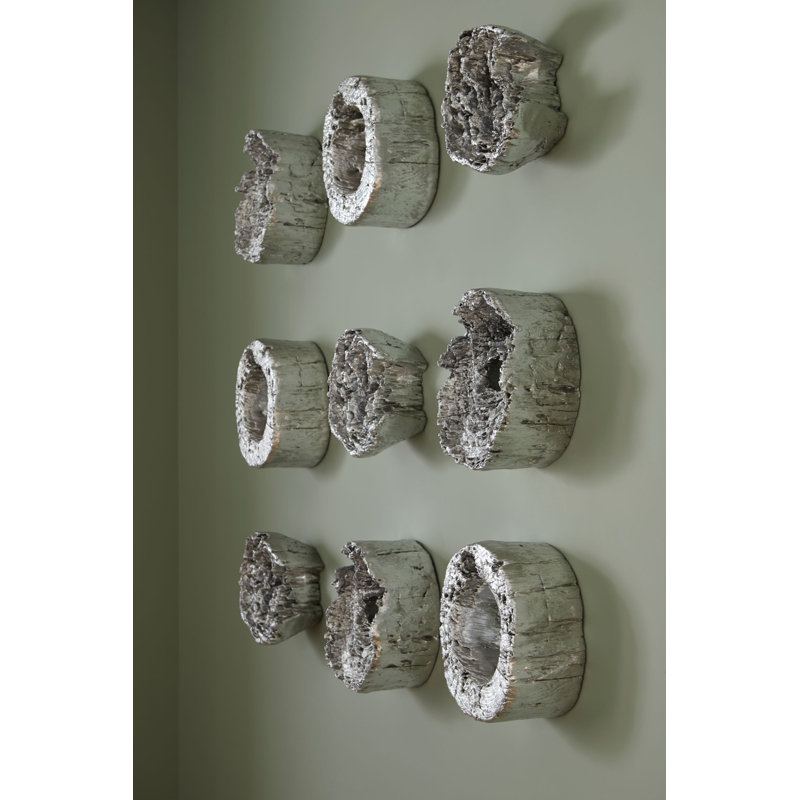 Cast Eroded Wood Circle Wall Décor