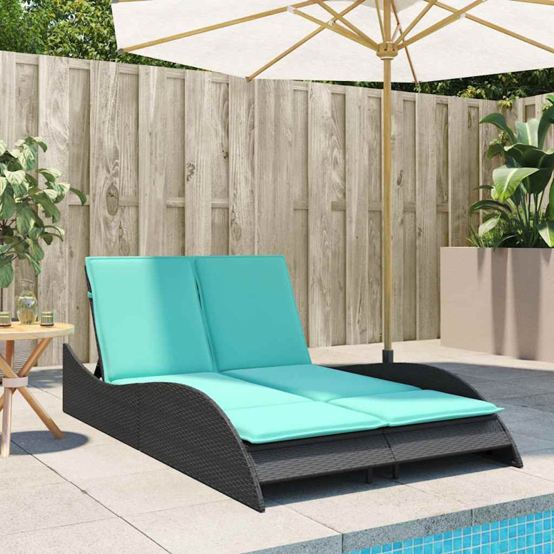 Outdoor Lounge Chair