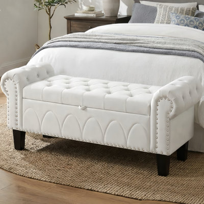 Banc de rangement rembourré 50 "avec garniture cloutée
