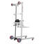 Matériau empileur de treuil à levage manuel, chariot à palettes d'une capacité de 551 lb, empileur manuel à treuil d'une hauteur de levage maximale de 70 po, empileur manuel multifonctionnel avec roues et fourche réglable