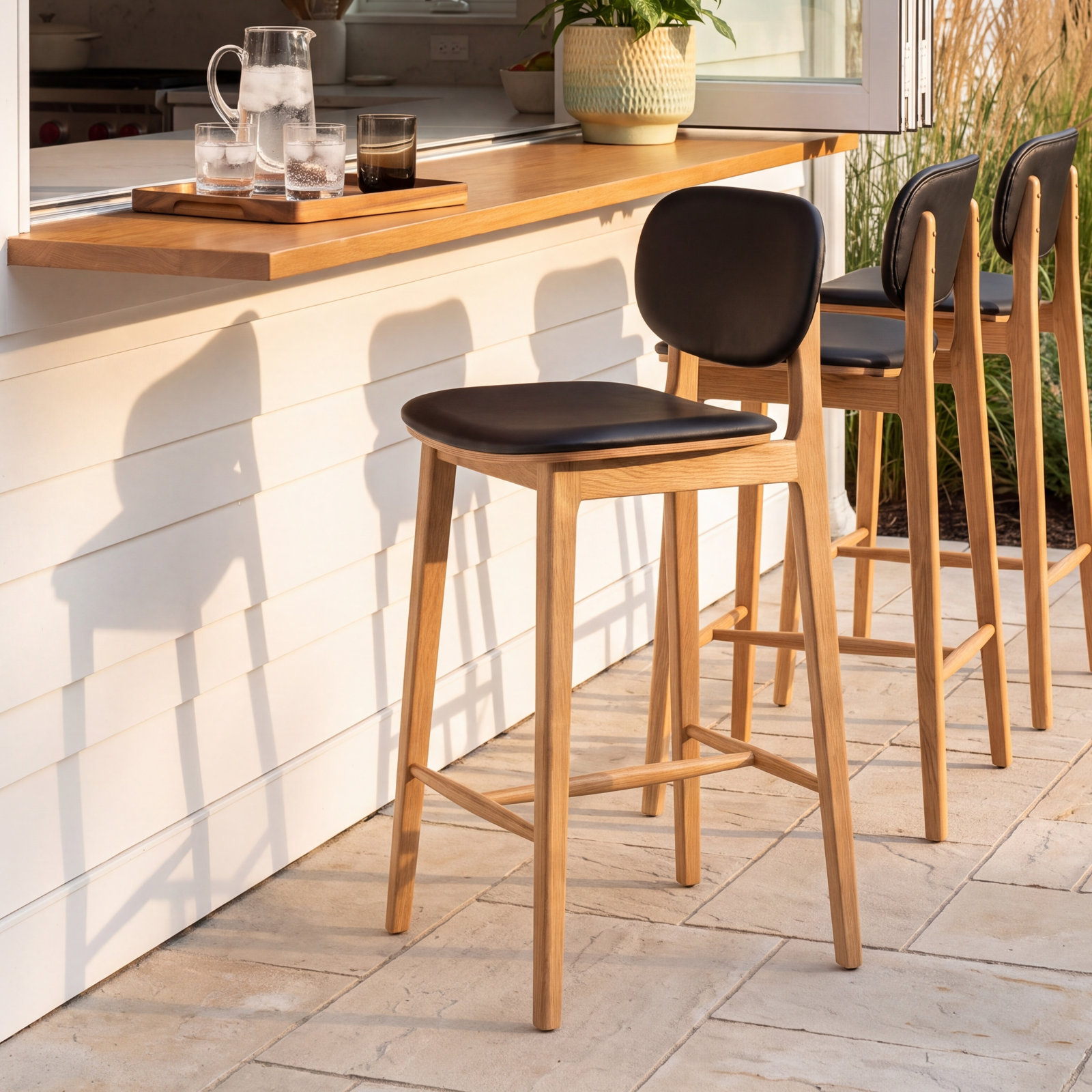 26" Genuine Leather Bar Stool, Black Leather/Oak Frame