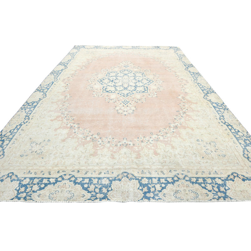Tapis oriental traditionnel 8 x 12 en rouille discrète One-of-a-Kind