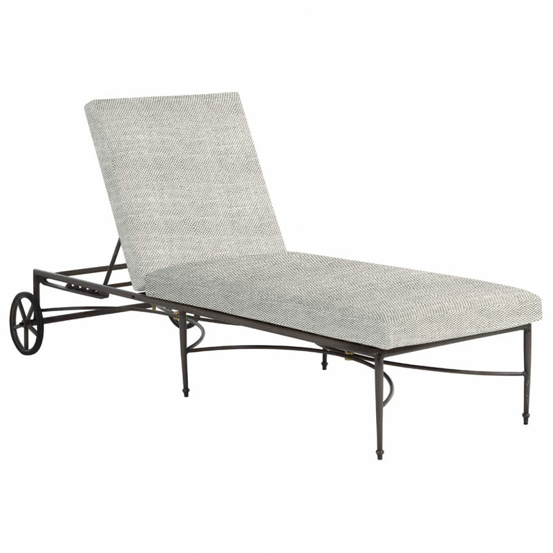 Roma Aluminum Chaise, Rollo Silver, No Welt