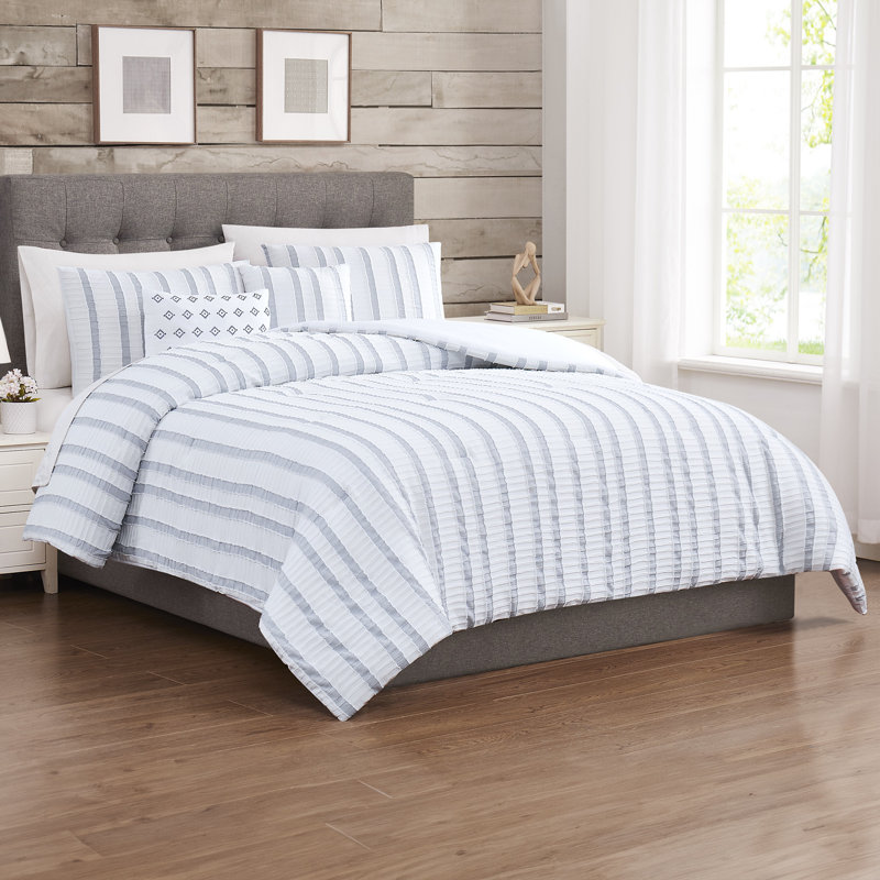 Modern Threads 5-Piece Jacquard Bianca Comforter Set, Queen Comforter + 4 Additional Pieces