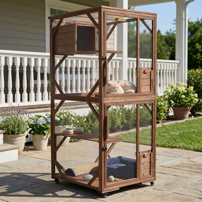 Grande cage extérieure pour chat en bois à 2 niveaux sur roulettes verrouillables, cage en forme de sapin massif avec plateformes à plusieurs niveaux et maison de repos, résistante aux intempéries et à l'épreuve des prédateurs