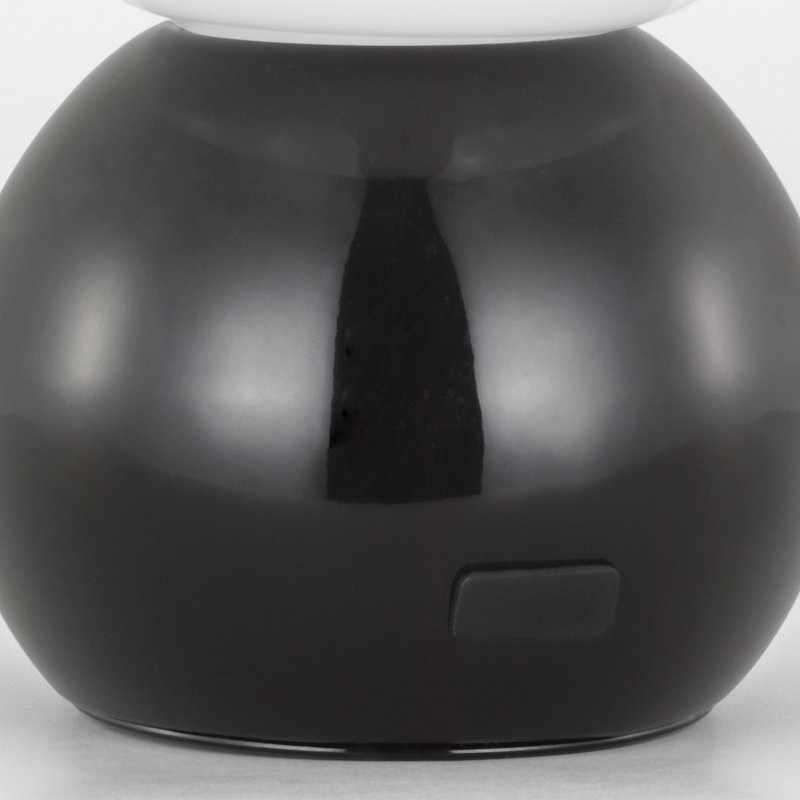 Suki LED Table Lamp, Gloss Black