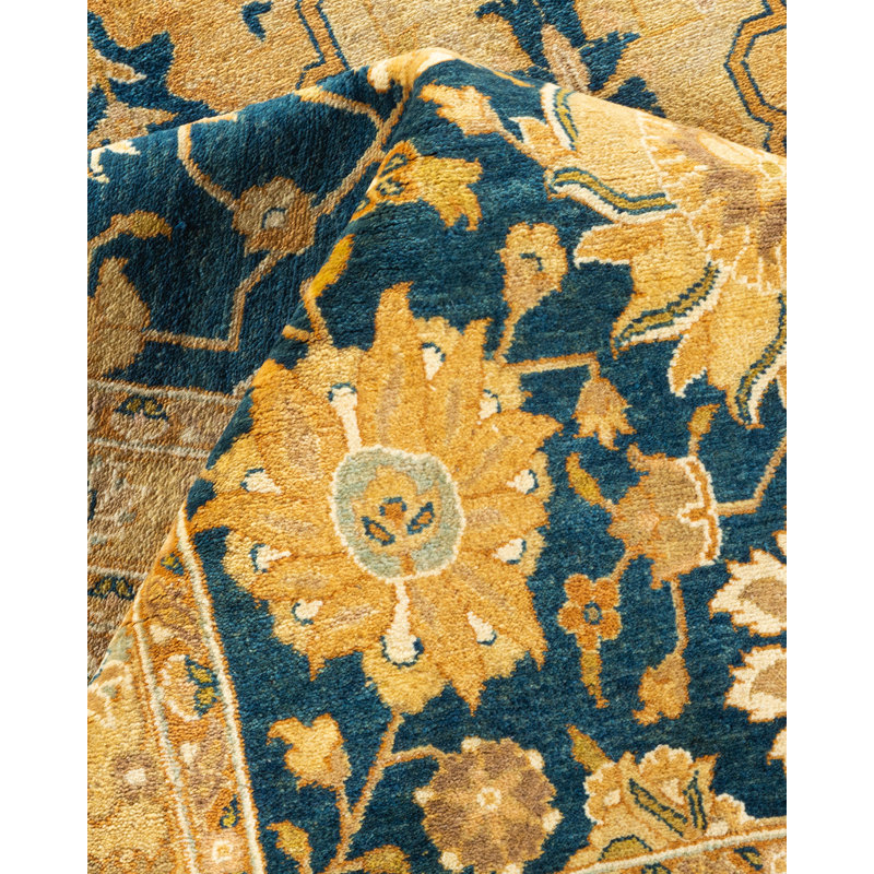 Classic One-of-a-Kind 9' 3" X 15' 1" Hand Knotted Area Rug