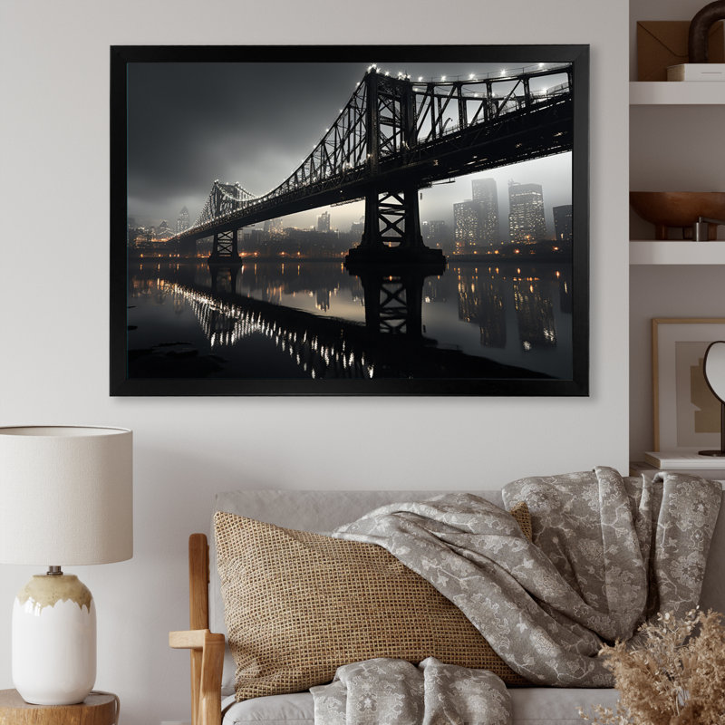 «Gray Bridge Urban Connection Charcoal II», reproduction sur toile, H 34 po x l 44 po x P 1,5 po, Cadre photo noir