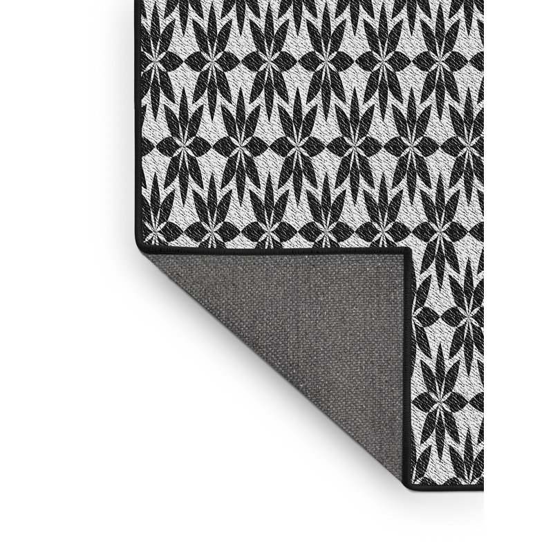 Tapis noir/blanc à motifs Wynona, Rectangle 6 pi x 9 pi