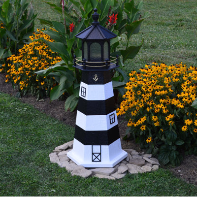 Lea Wood Nautical & Beach Garden Art