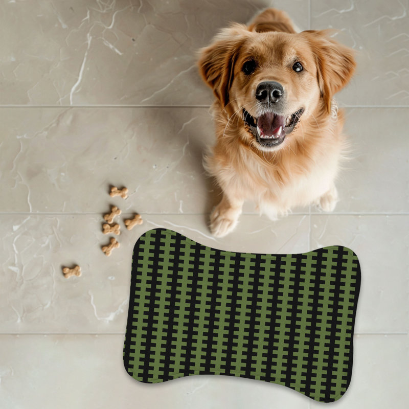 Olive Shadow - 1 Piece Bone Shape Feeding Mat