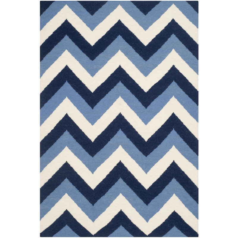 Eowyn Chevron Wool Hand Woven Area Rug, Rectangle 122 x 183 cm