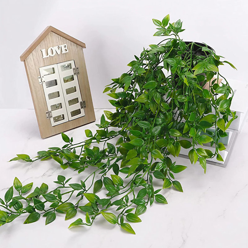 7.5cm Faux Ivy Plant in Pot