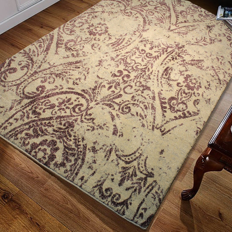 Tapis touffeté beige / bourgogne, Rectangle 8 pi x 11 pi