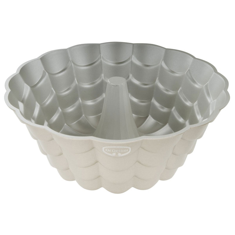 24cm bundle cake tin