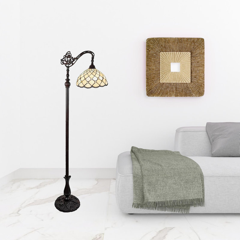 Lampe sur pied de 62 po de forme traditionnelle brune avec abat-jour en verre teinté blanc