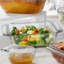 Ensemble de 2 assiettes à cuisson en verre de qualité supérieure 8 x 8 pouces avec couvercles, plats de cuisson empilables avec poignées GreatGrip, plats carrés à couvercle durable Libbey Bakers