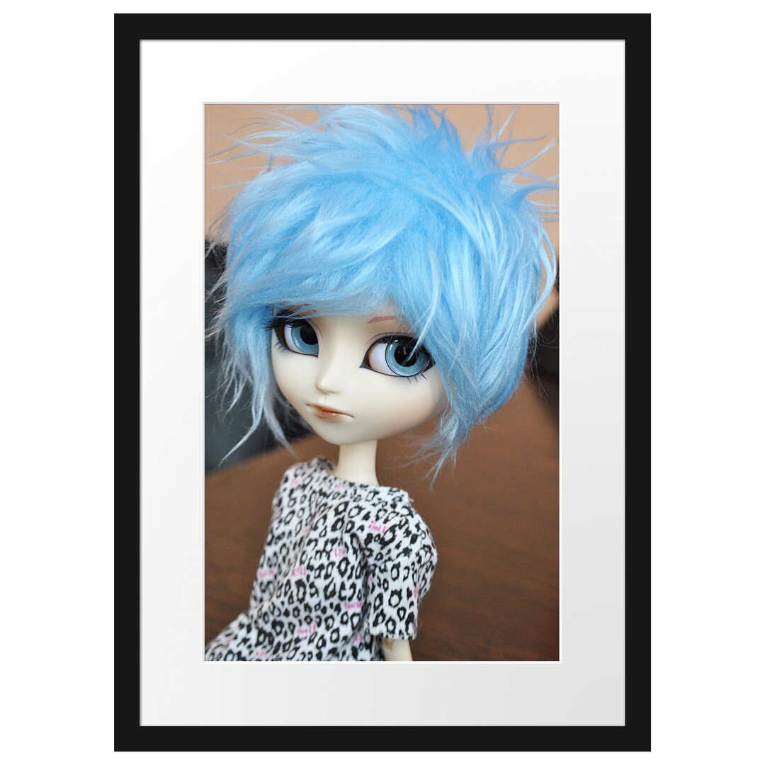 Gerahmtes Poster Rebellische Pullip-Puppe