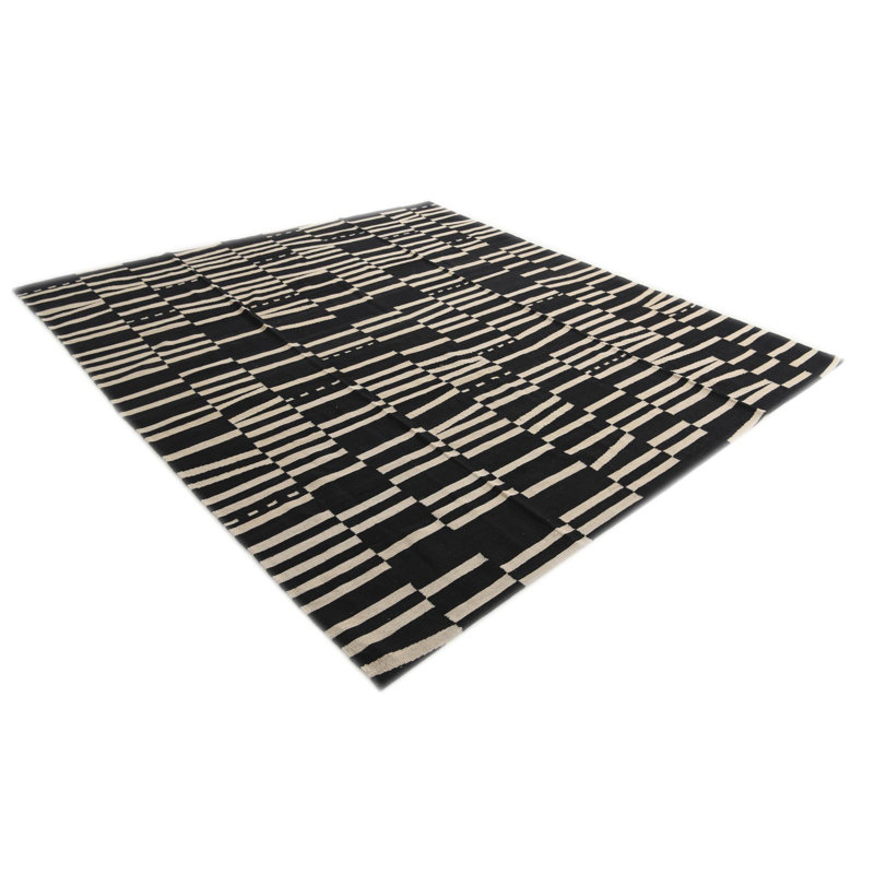 Tapis noir 8 x 10
