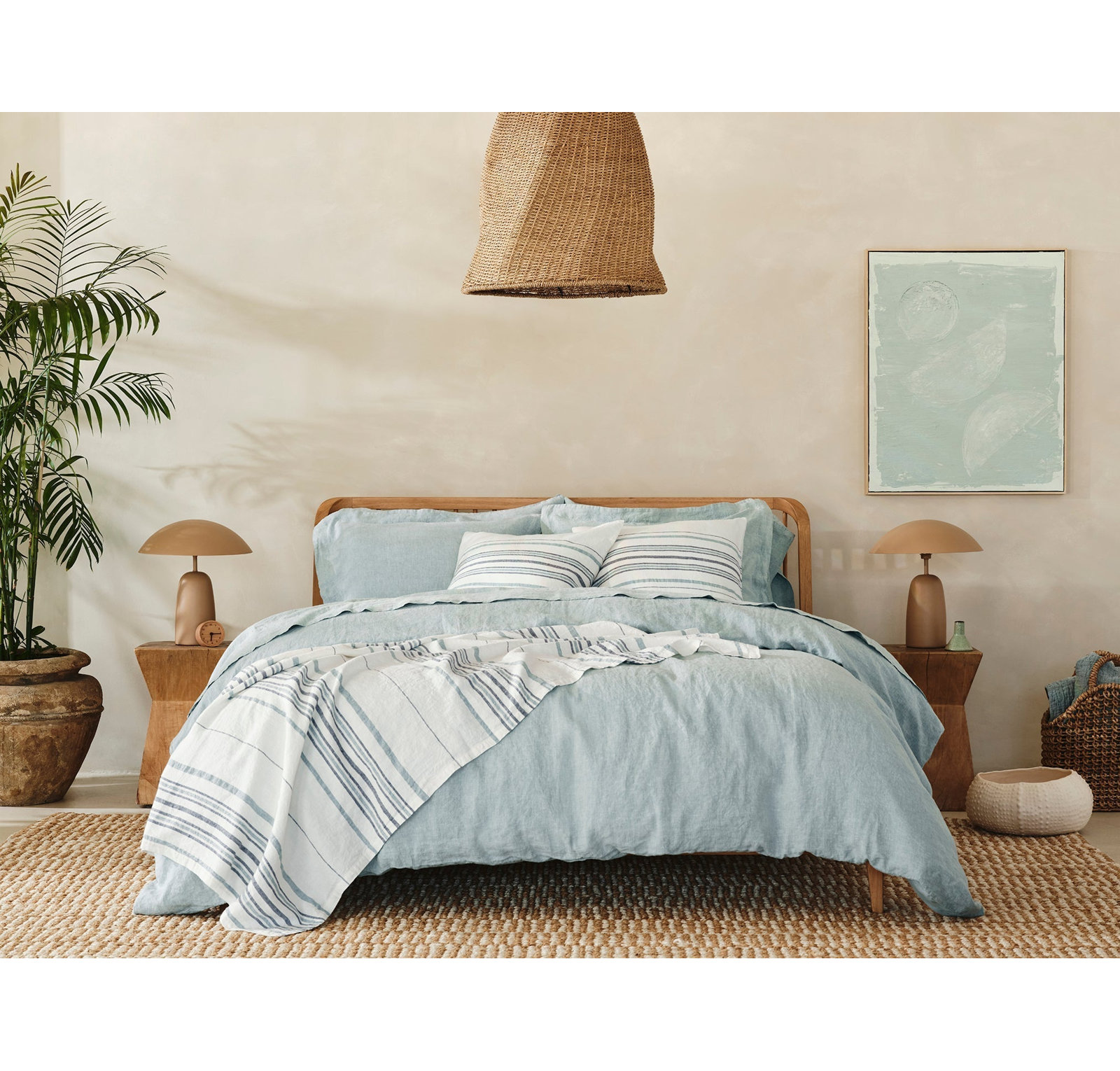 Coyuchi Organic Relaxed Linen Duvet Cover, King/Cal King Duvet Cover, Pacific Blue Chambray