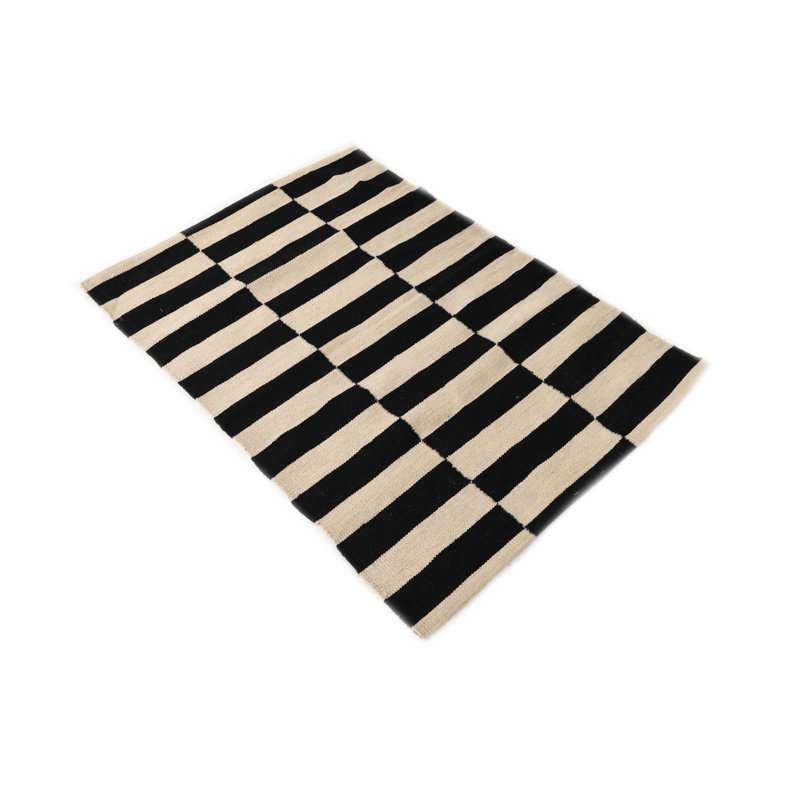 Tapis noir et blanc Osbourne