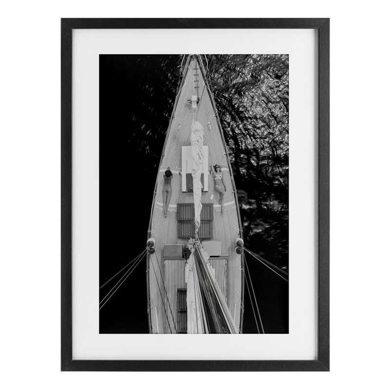 Voilier de rêve vue aérienne, reproduction encadrée sous verre, design par LSR Design Studio, H 20 po x l 14 po