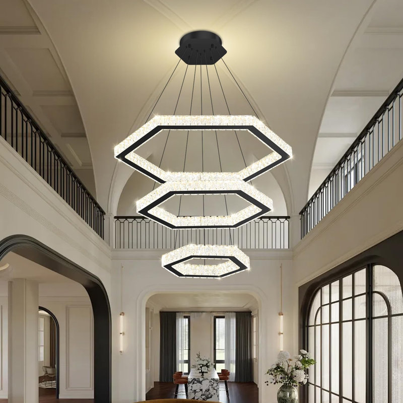Lustre moderne à anneaux DEL et cristaux