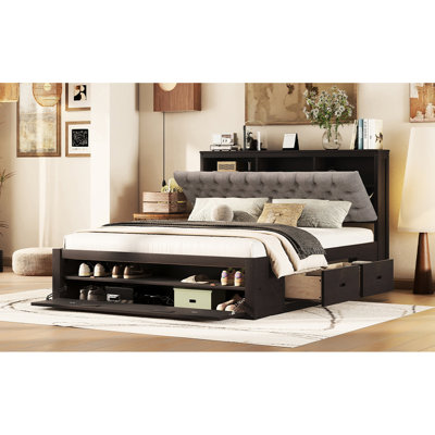 Grand lit en bois avec rangement pour tête de lit, 4 tiroirs, étagère à chaussures