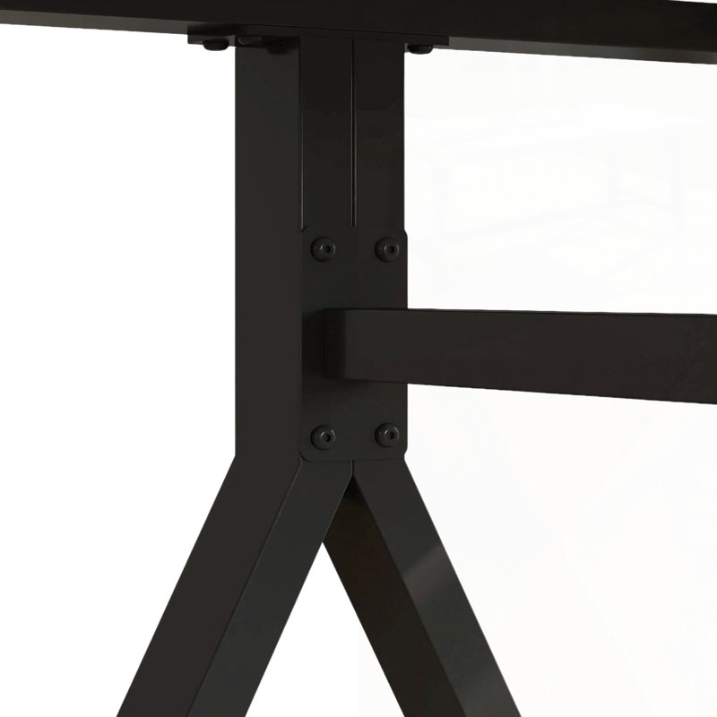 Table de salle à manger rectangulaire en verre trempé avec motif en marbre et pieds en métal noir robustes, pour un décor de restaurant moderne.