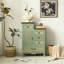 Commode décorative en bois sculpté 1 porte Fienley Farmhouse avec 5 tiroirs, armoire vert sauge, plateau brun rustique-1968224198