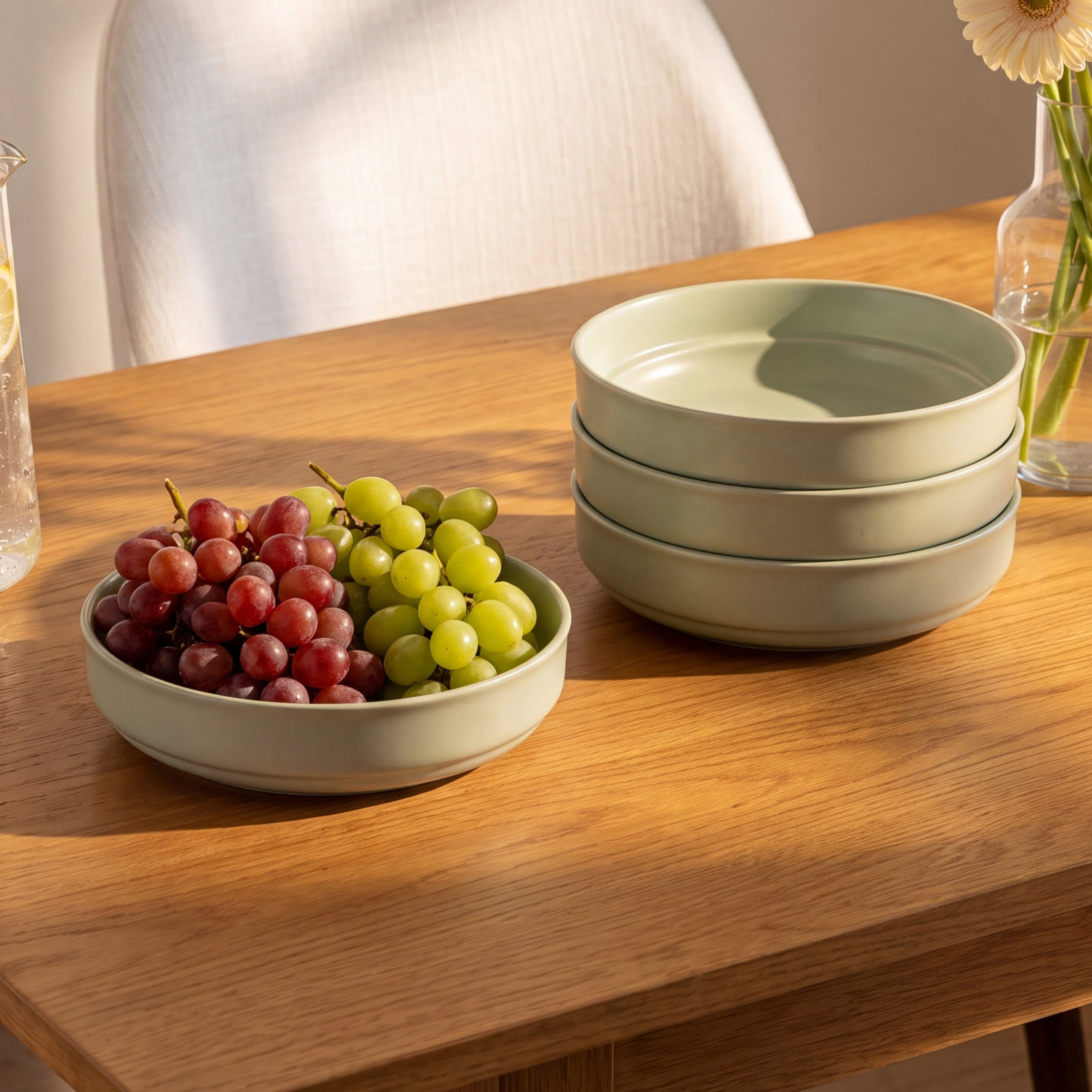 Rimmed Stoneware Pasta Bowl, Green