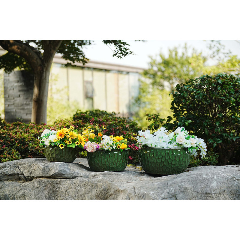 Three-piece Set of Ceramic Flowerpots, Perfect Modern Planters for Patio, Garden or Windowsills to Enhance Your Space